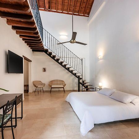 Karakali Boutique Hotel Момпос Экстерьер фото